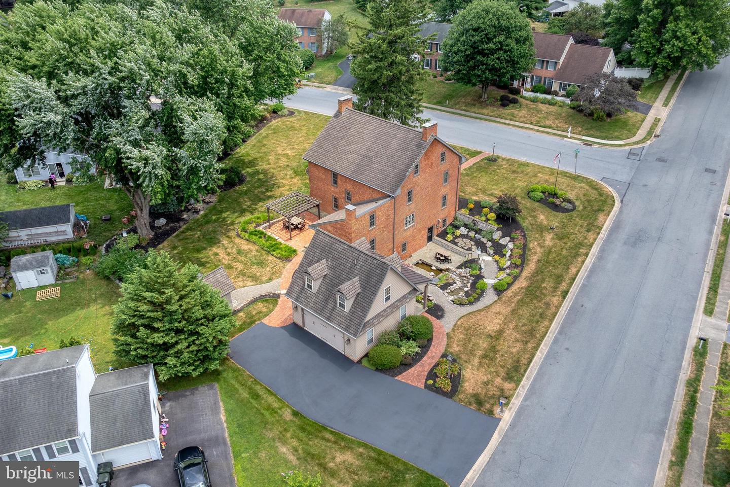 2249 Bob White Ln