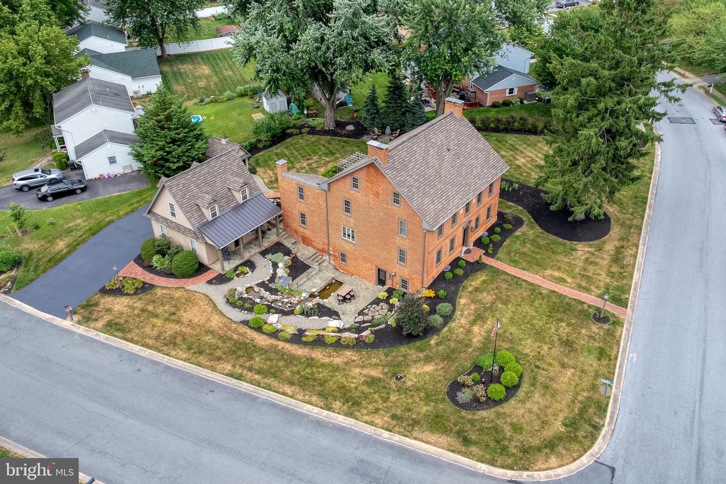 2249 Bob White Ln