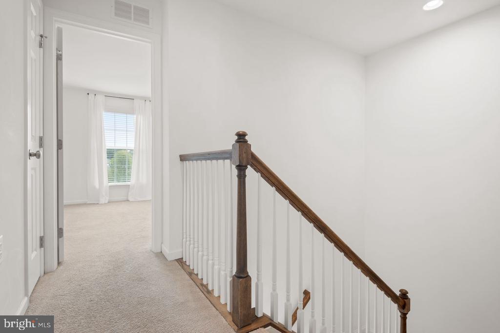 104 Mayer Pl