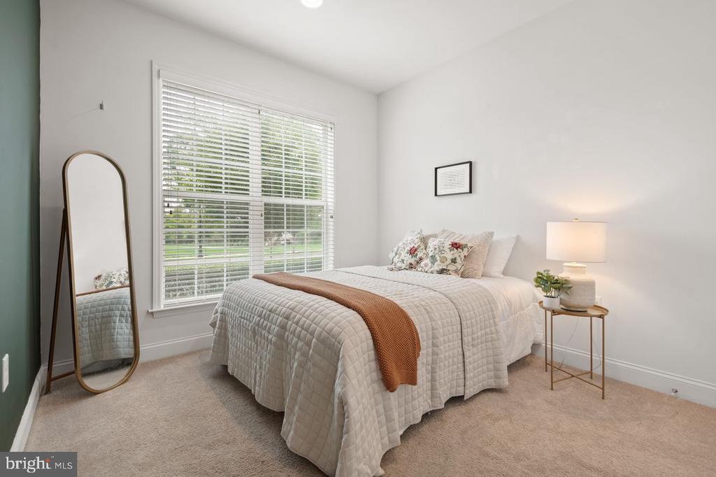 104 Mayer Pl