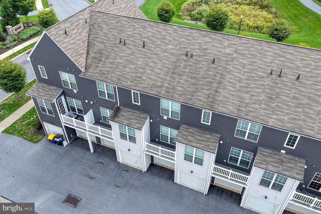 104 Mayer Pl