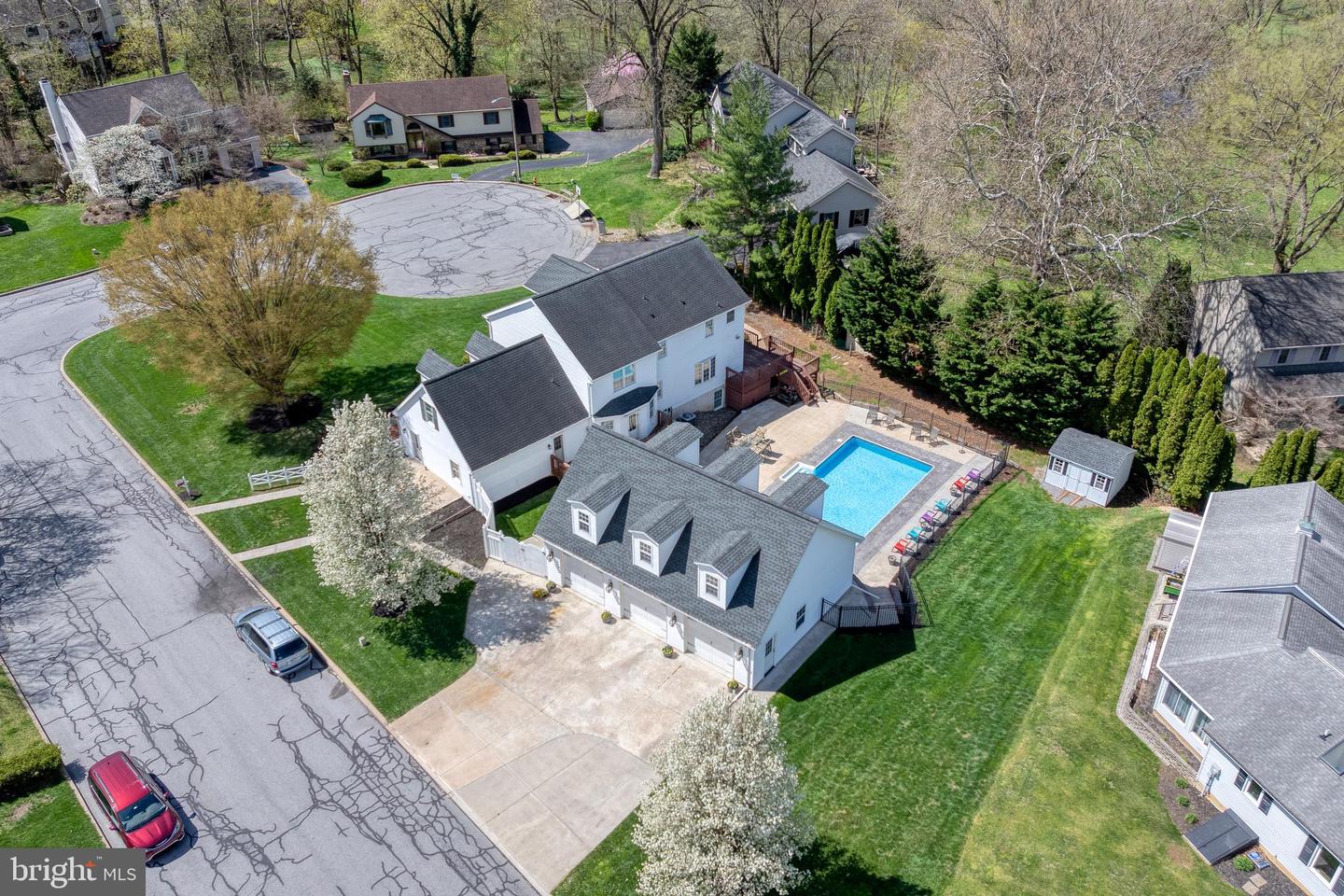 340 Walter Ave