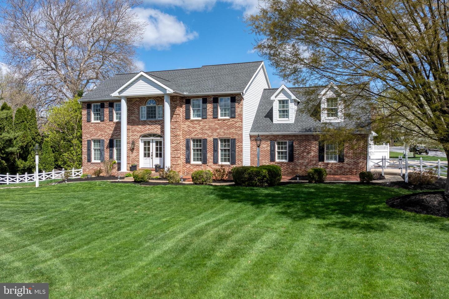 340 Walter Ave