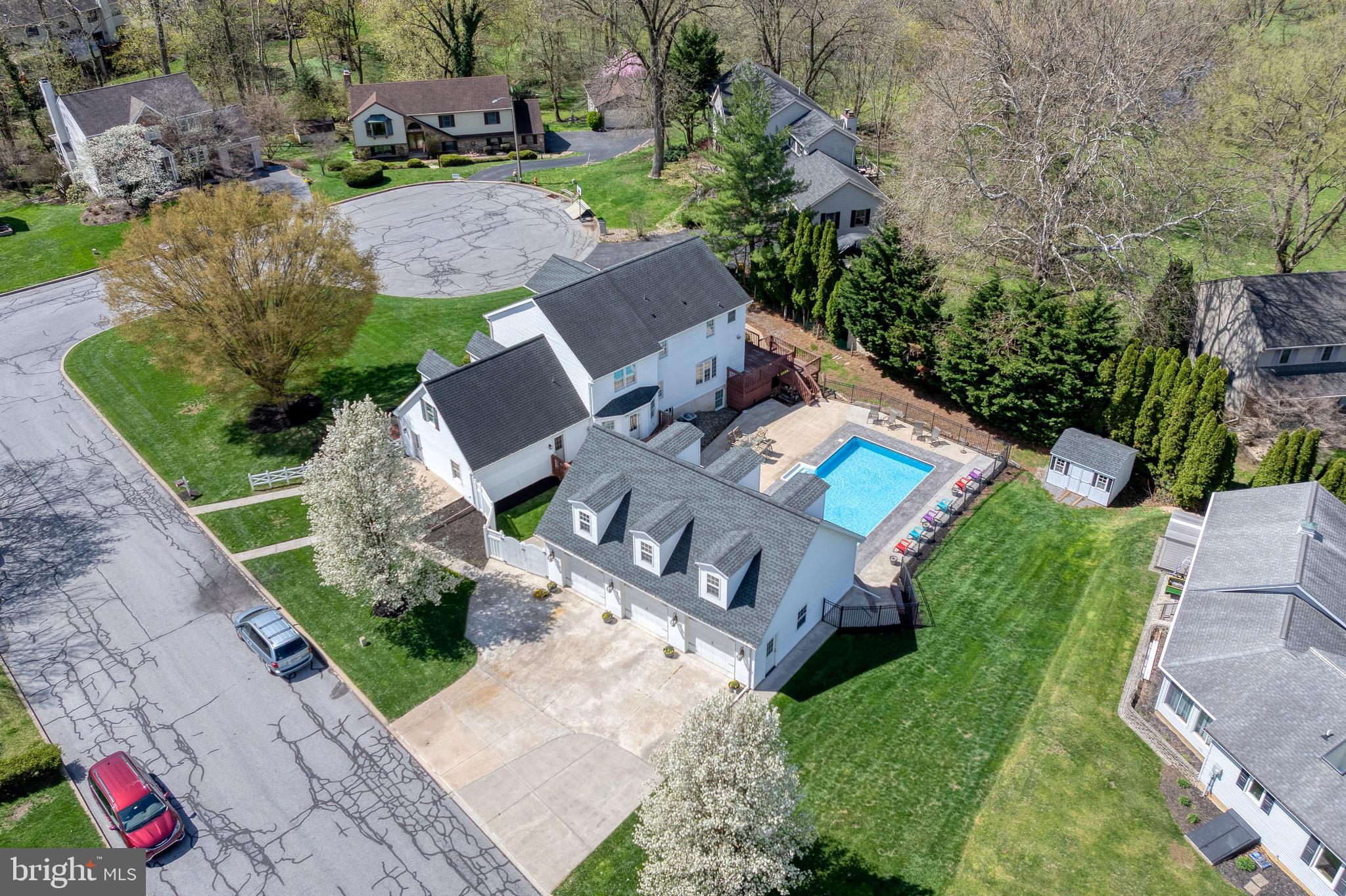 340 Walter Ave