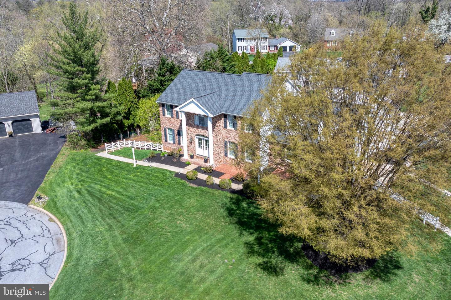 340 Walter Ave
