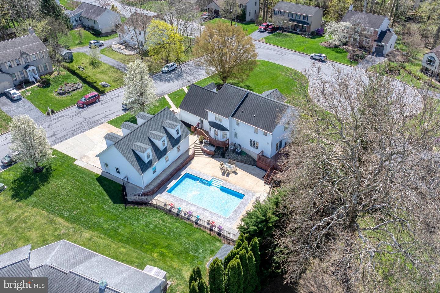 340 Walter Ave