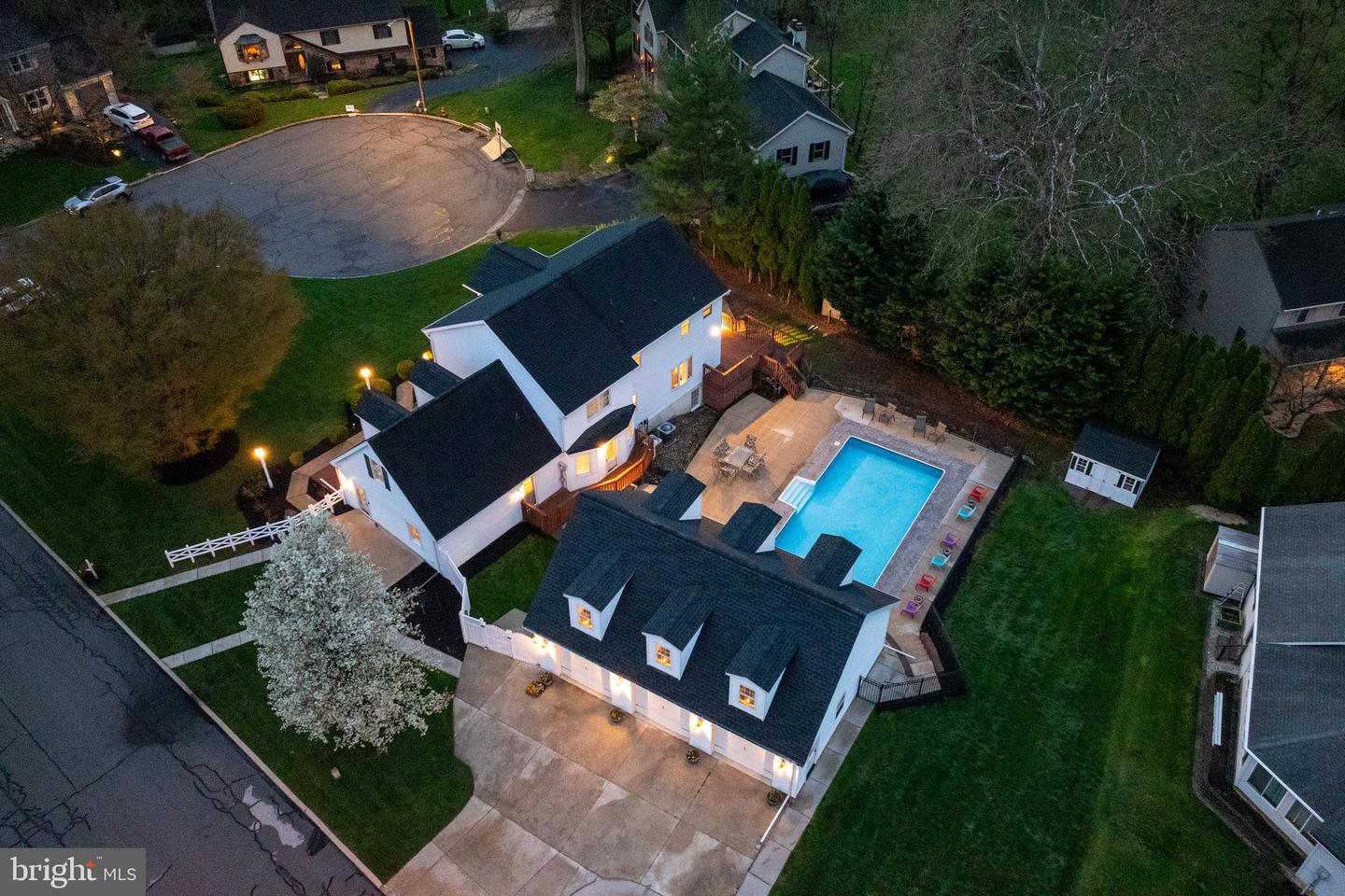 340 Walter Ave
