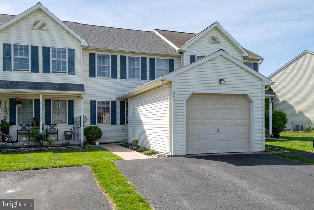 576 Wood Duck Dr