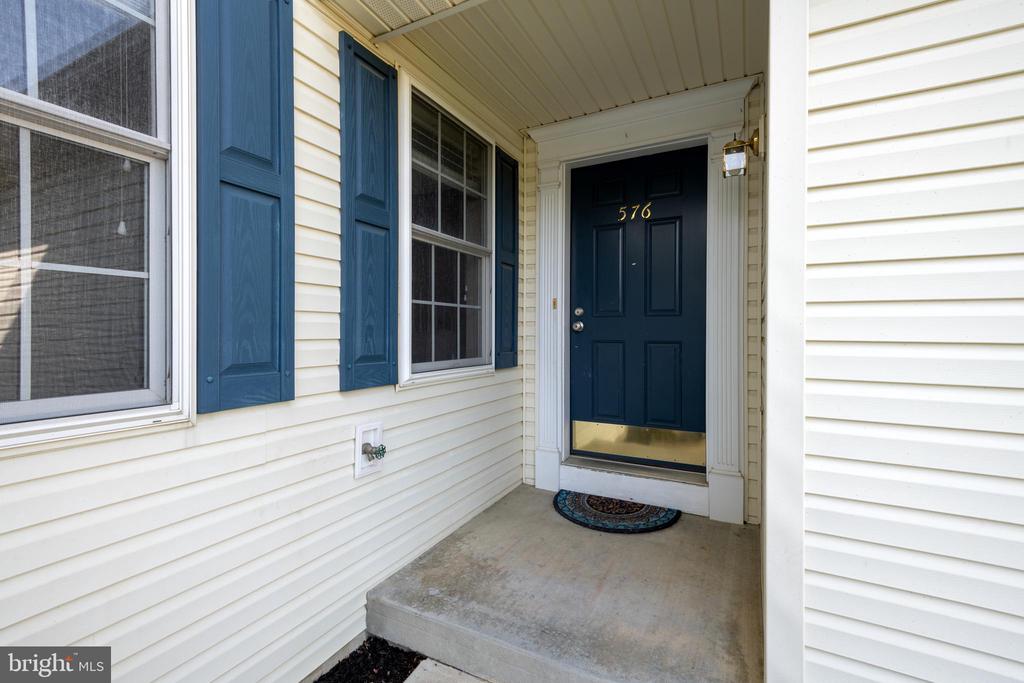 576 Wood Duck Dr