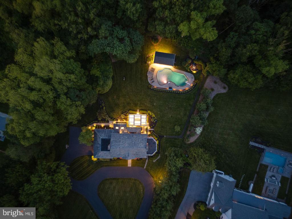 121 Eshelman Rd