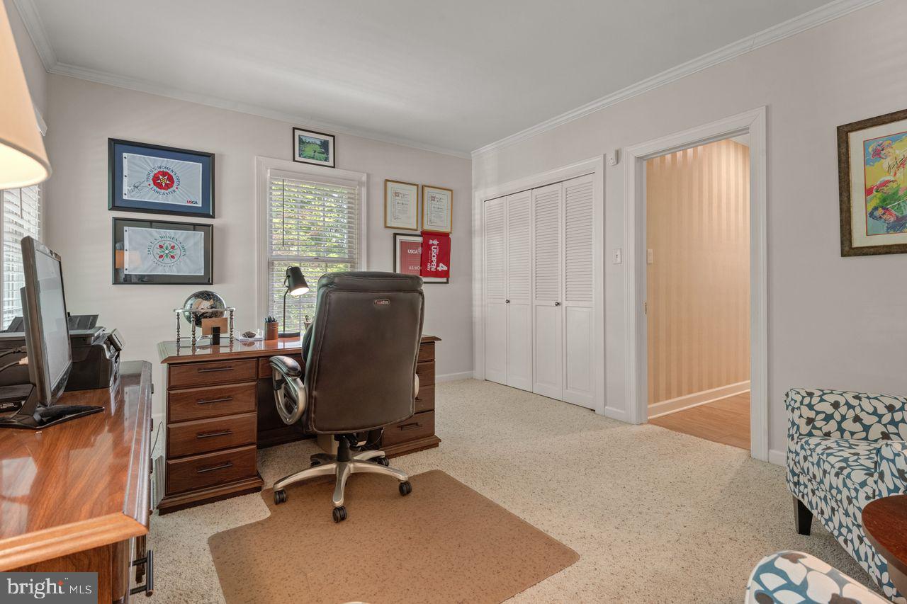 121 Eshelman Rd