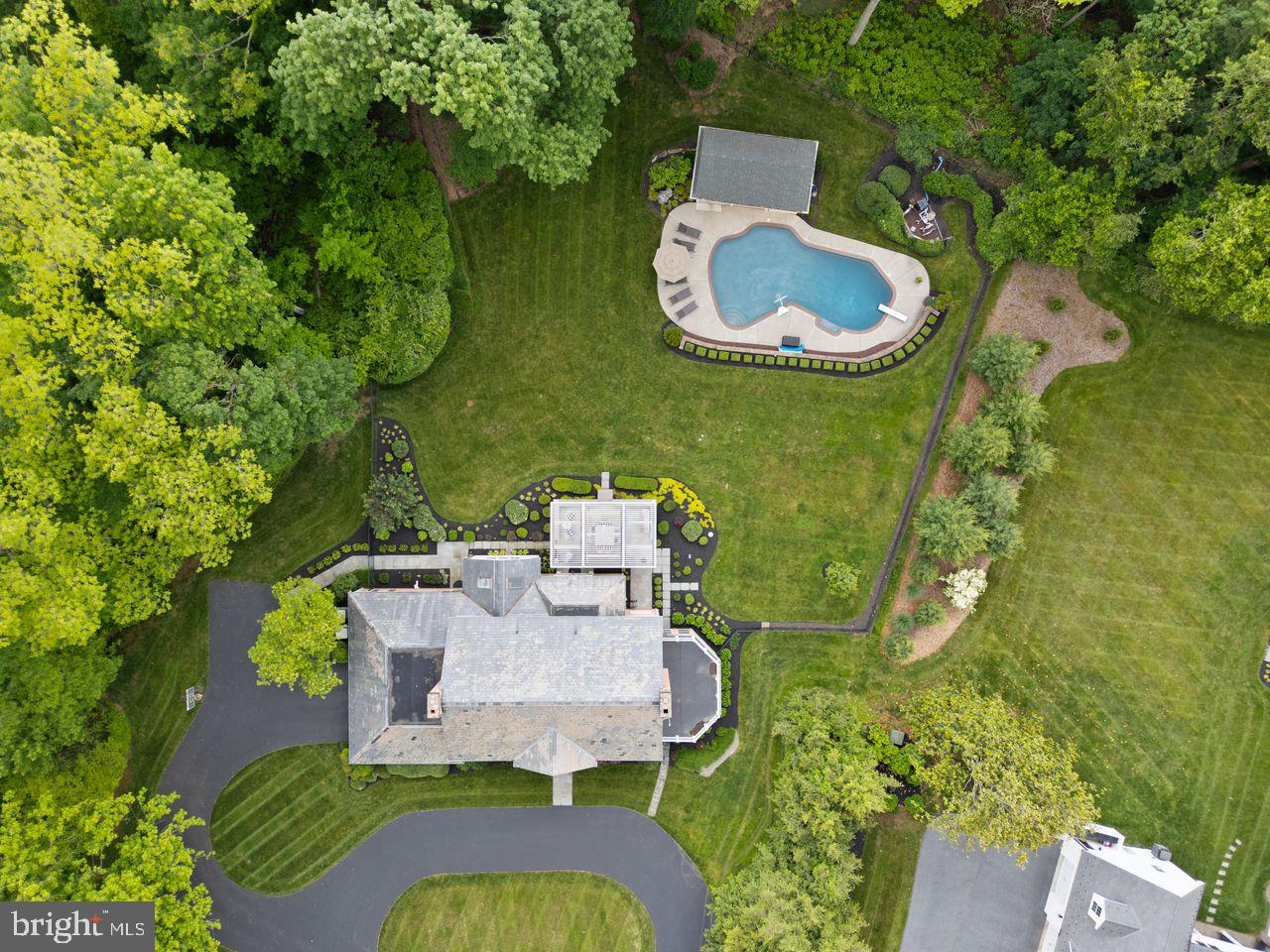 121 Eshelman Rd