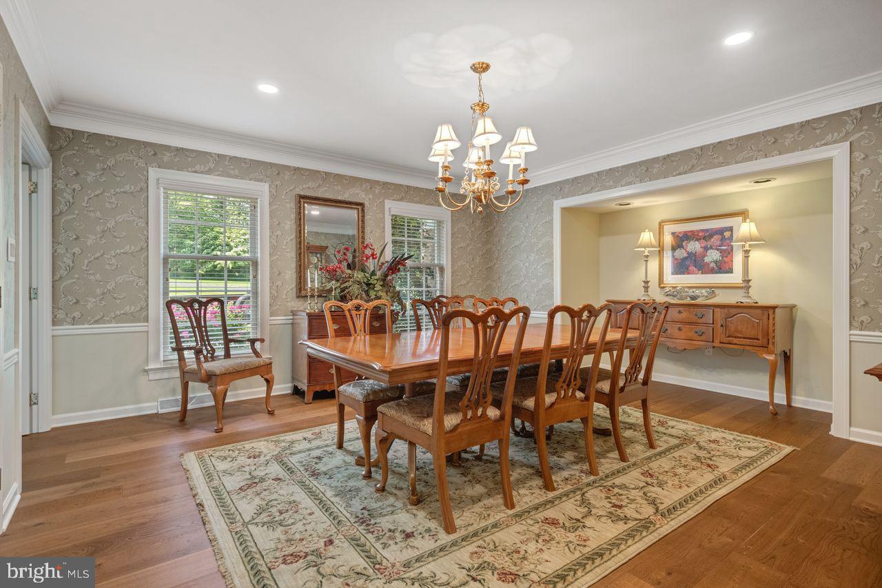 121 Eshelman Rd