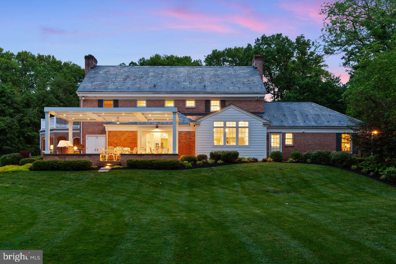 121 Eshelman Rd