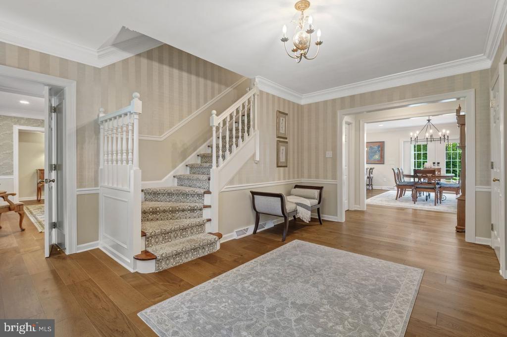 121 Eshelman Rd
