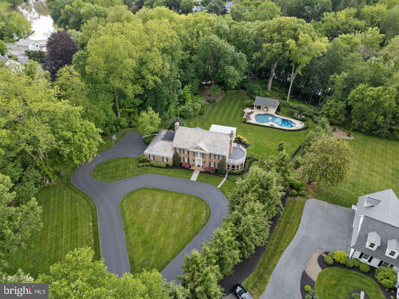 121 Eshelman Rd