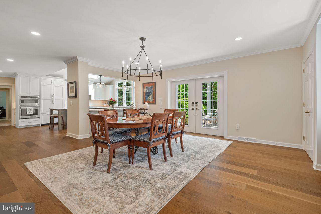 121 Eshelman Rd