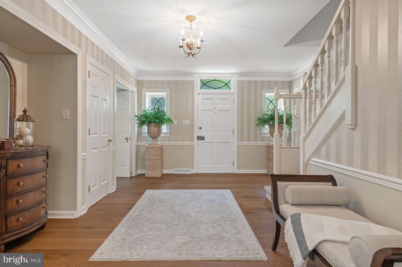 121 Eshelman Rd