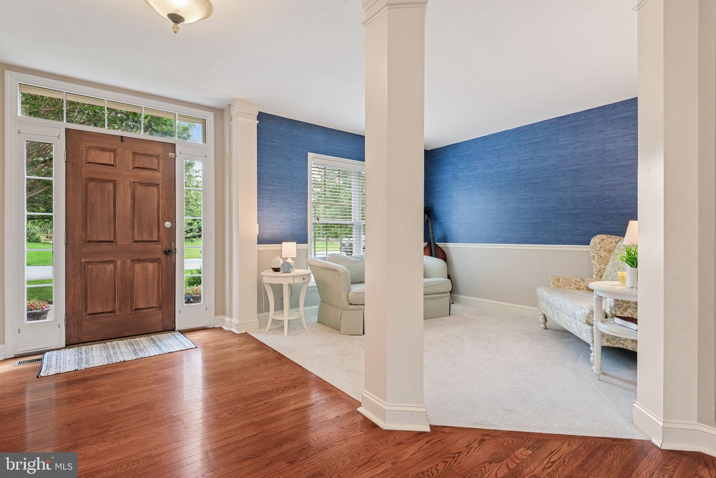 16 Fox Hollow Dr