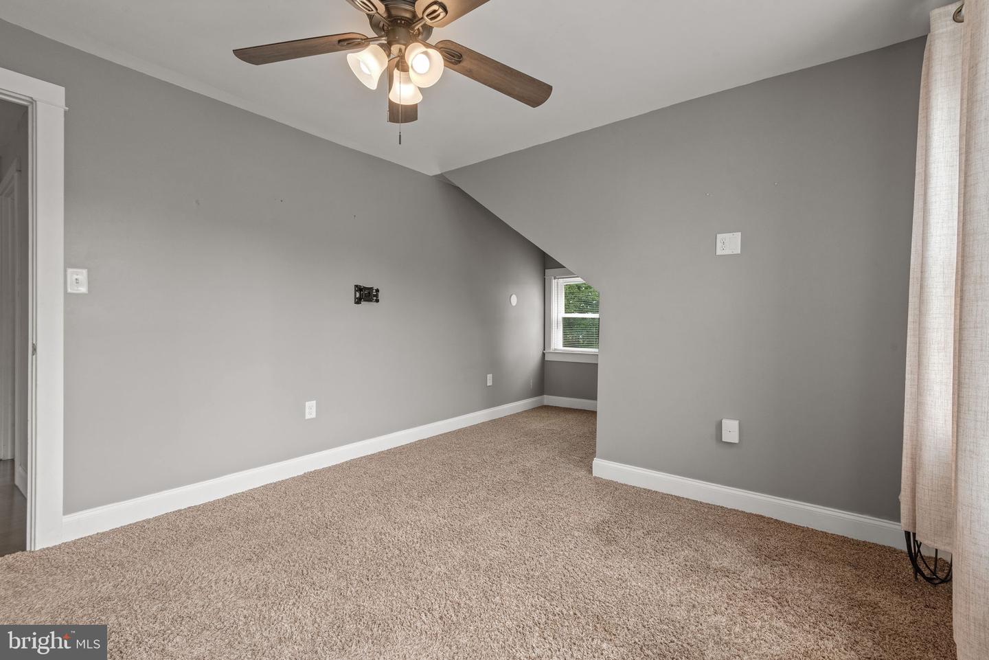 683 Fairview Ave