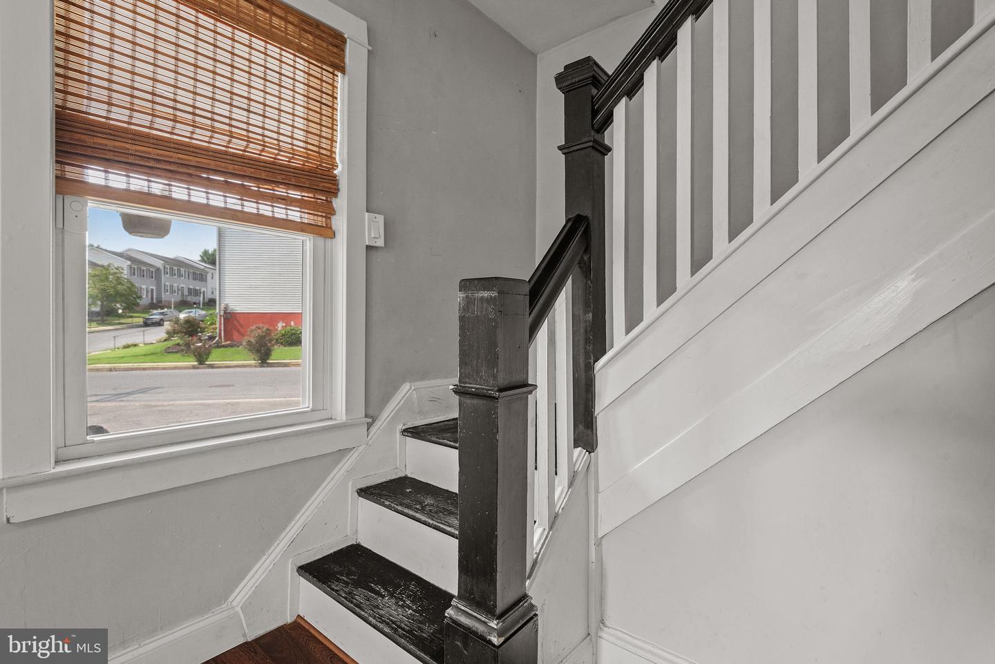 683 Fairview Ave