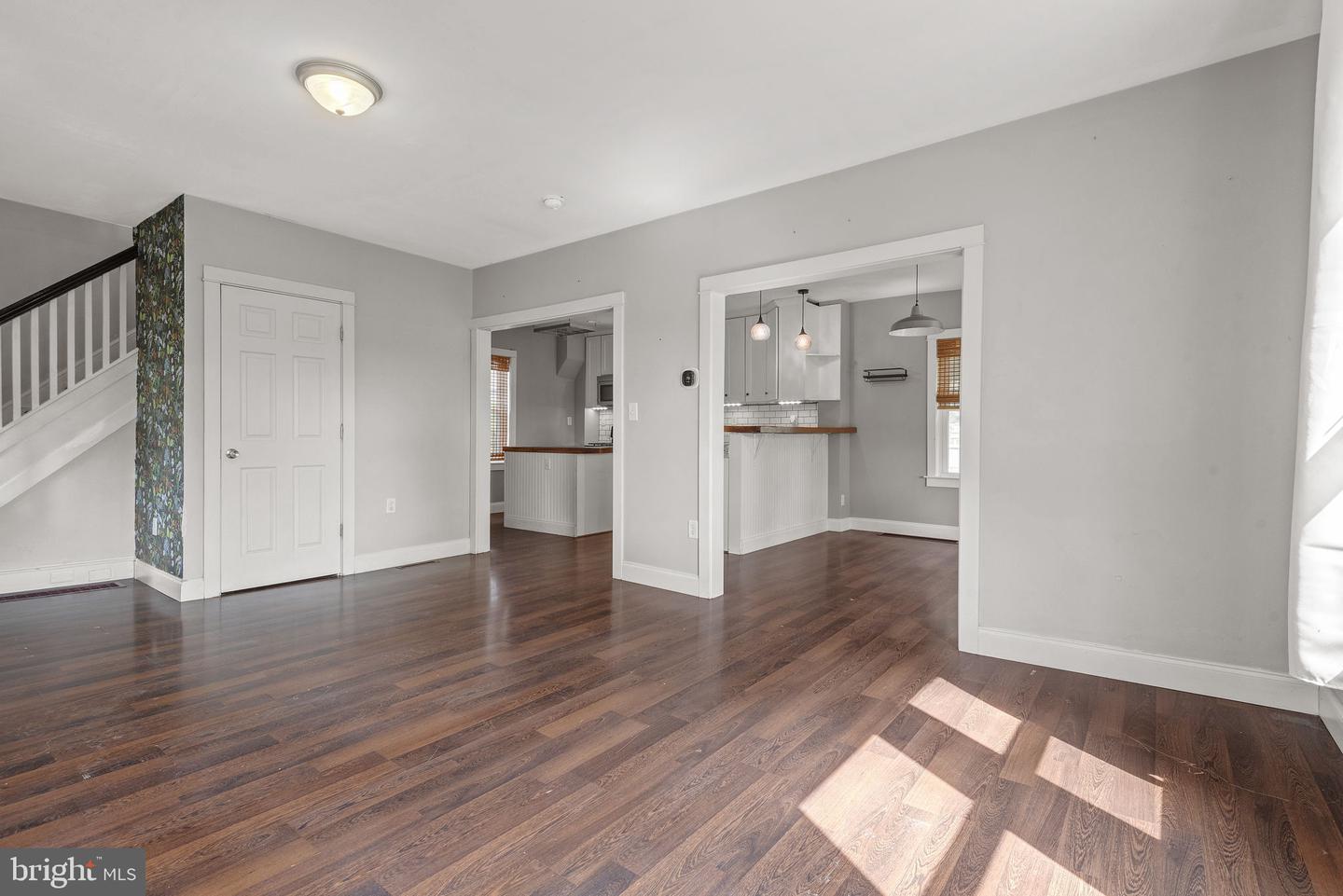 683 Fairview Ave