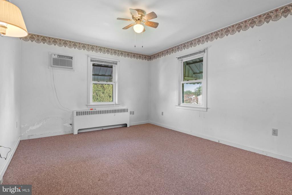 2315 OLD PHILADELPHIA PIKE