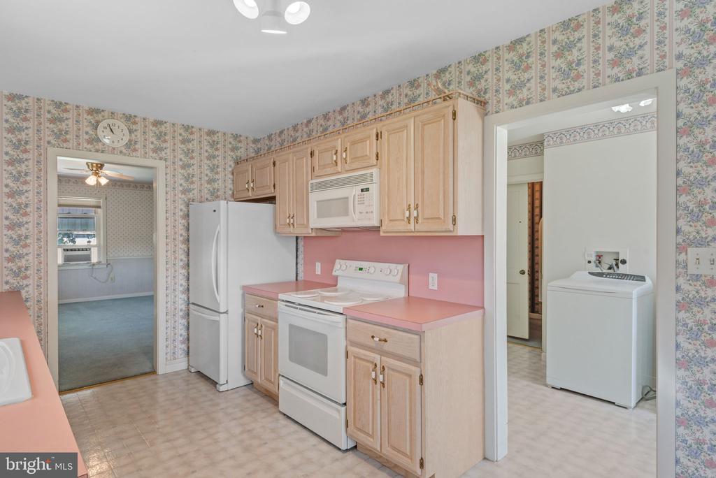 2315 OLD PHILADELPHIA PIKE