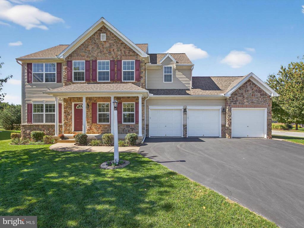 101 TINSMITH LANE