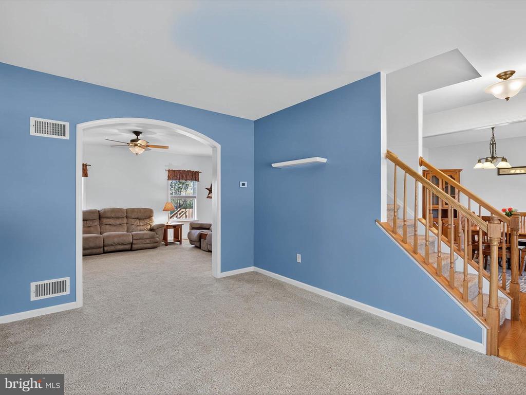101 TINSMITH LANE