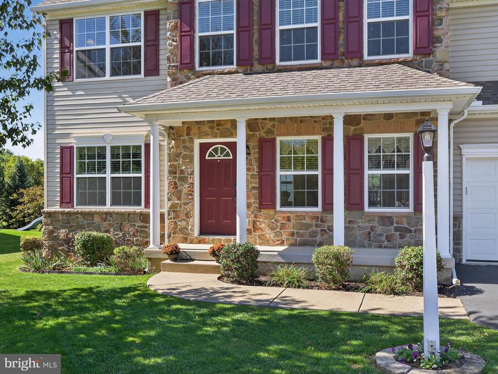 101 TINSMITH LANE
