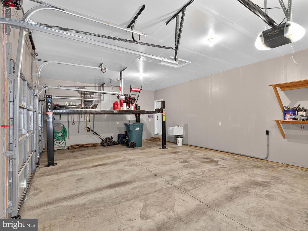 101 TINSMITH LANE