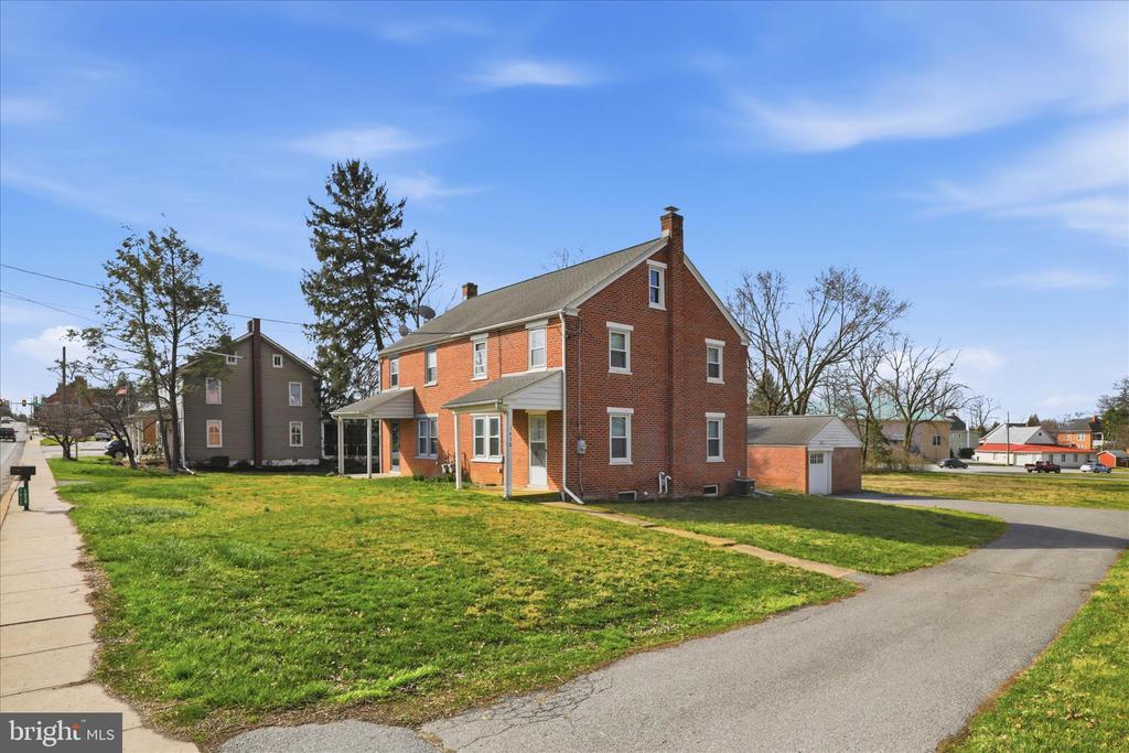 1630 LAMPETER ROAD