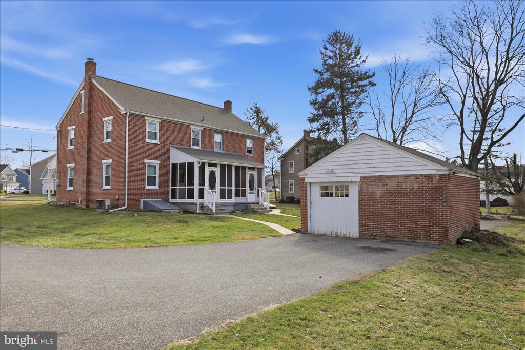 1630 LAMPETER ROAD