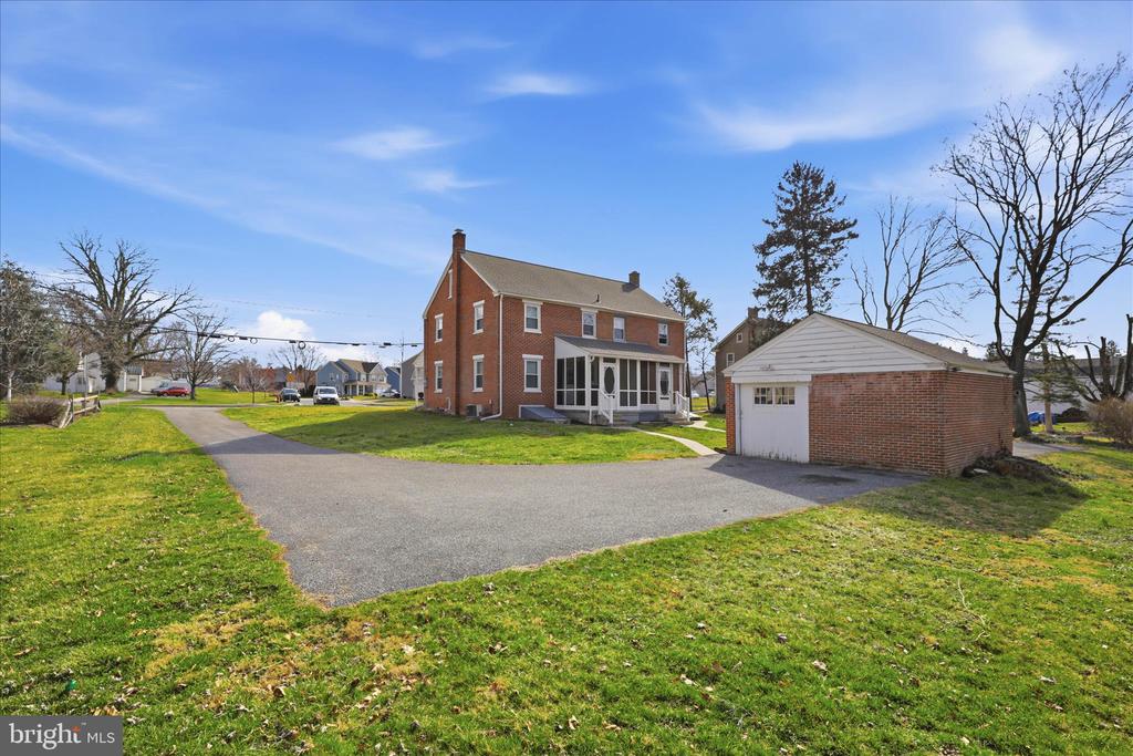 1630 LAMPETER ROAD