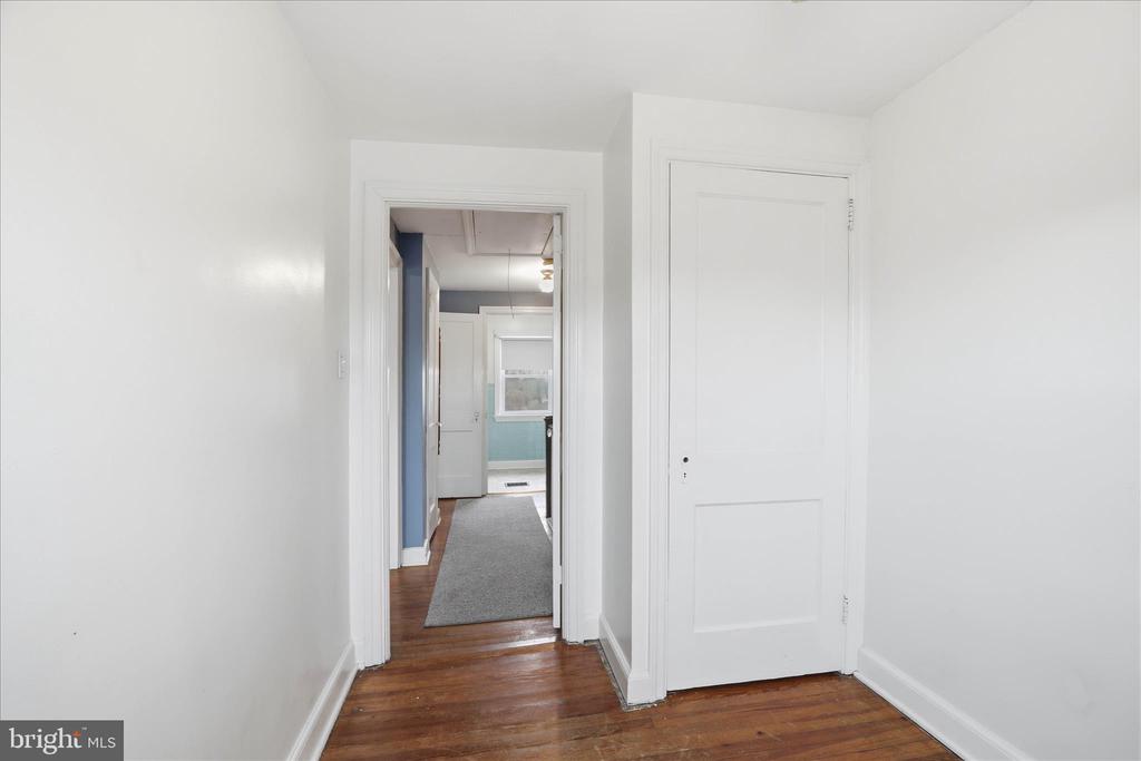 1632 LAMPETER ROAD