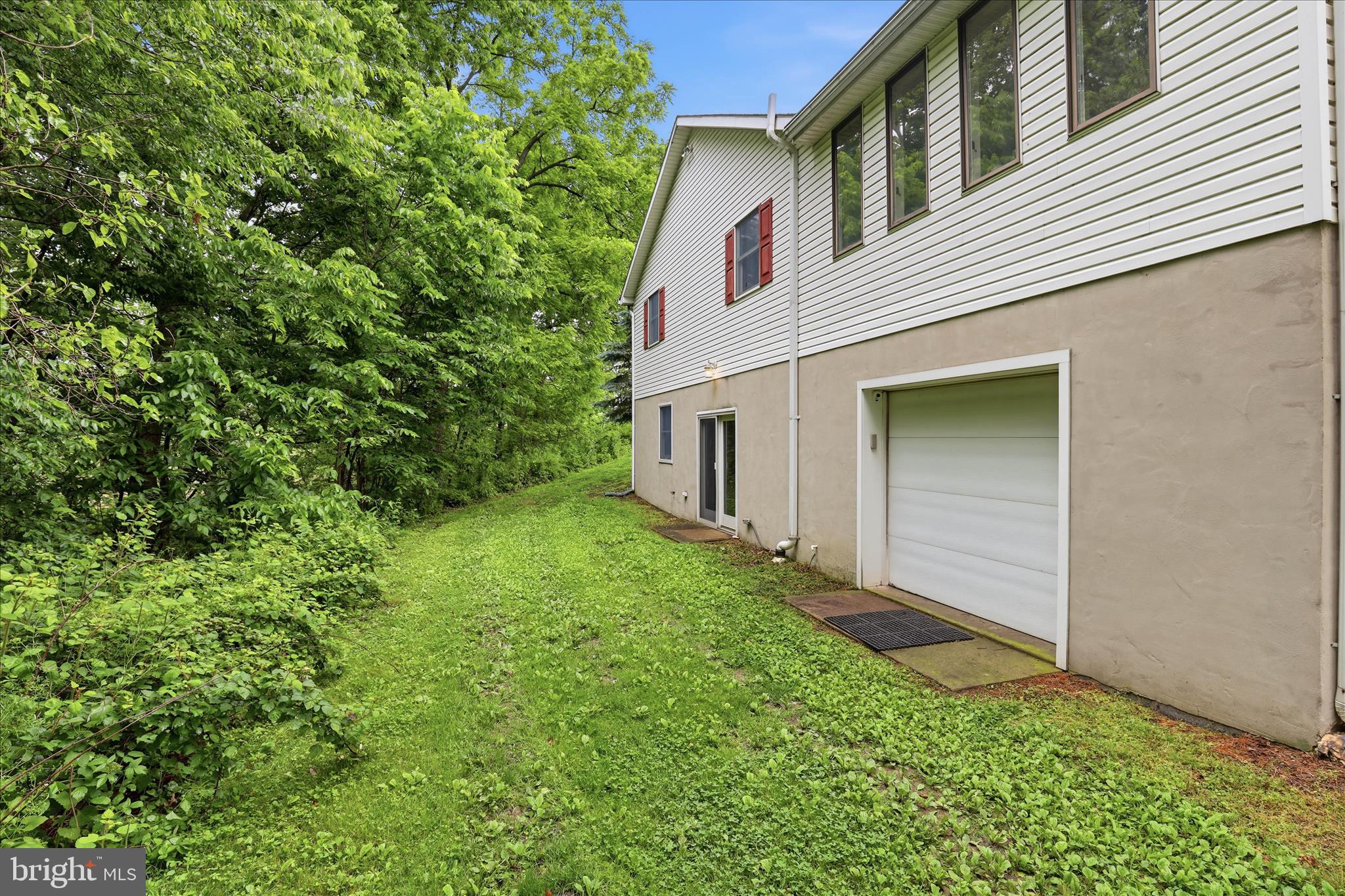 2588 MOUNT PLEASANT ROAD