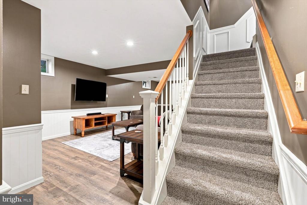140 OLDE FIELD DRIVE