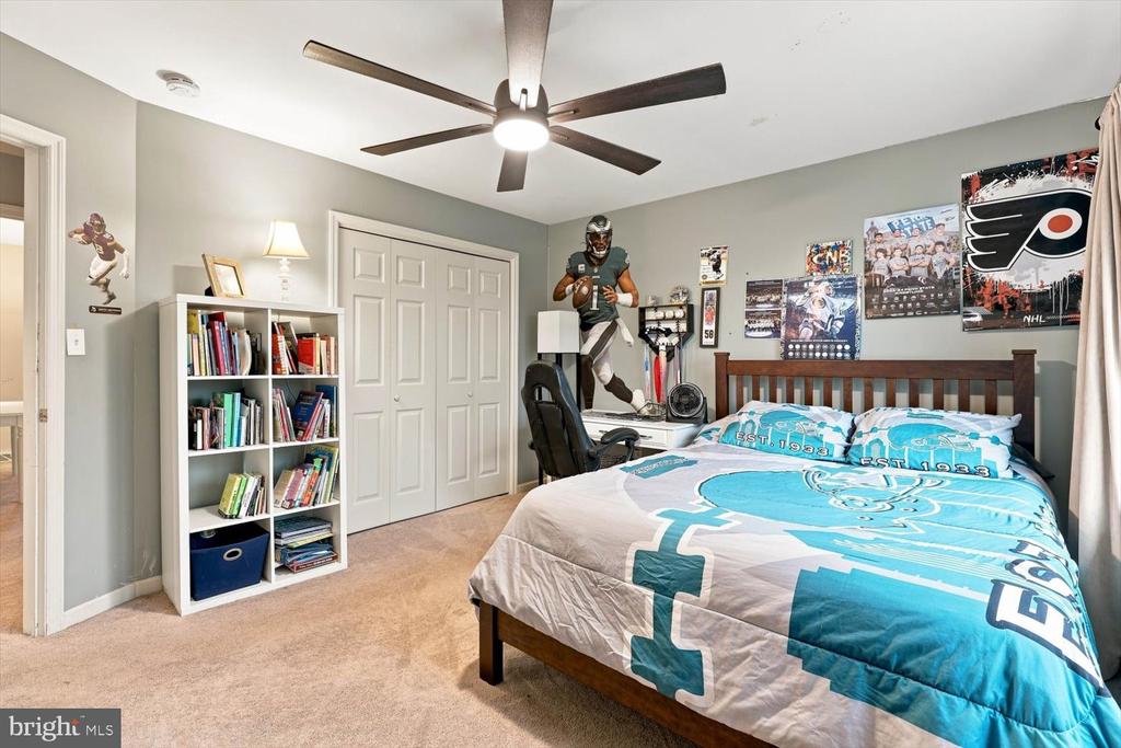 140 OLDE FIELD DRIVE