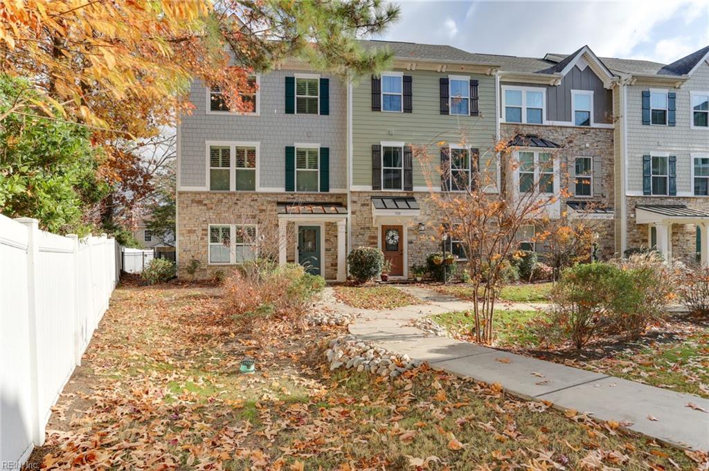 504 William Tiedeman LN