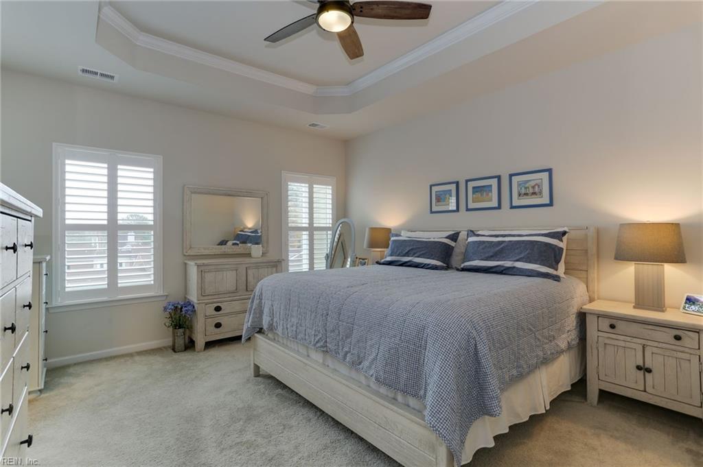 504 William Tiedeman LN