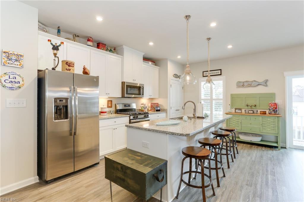 504 William Tiedeman LN