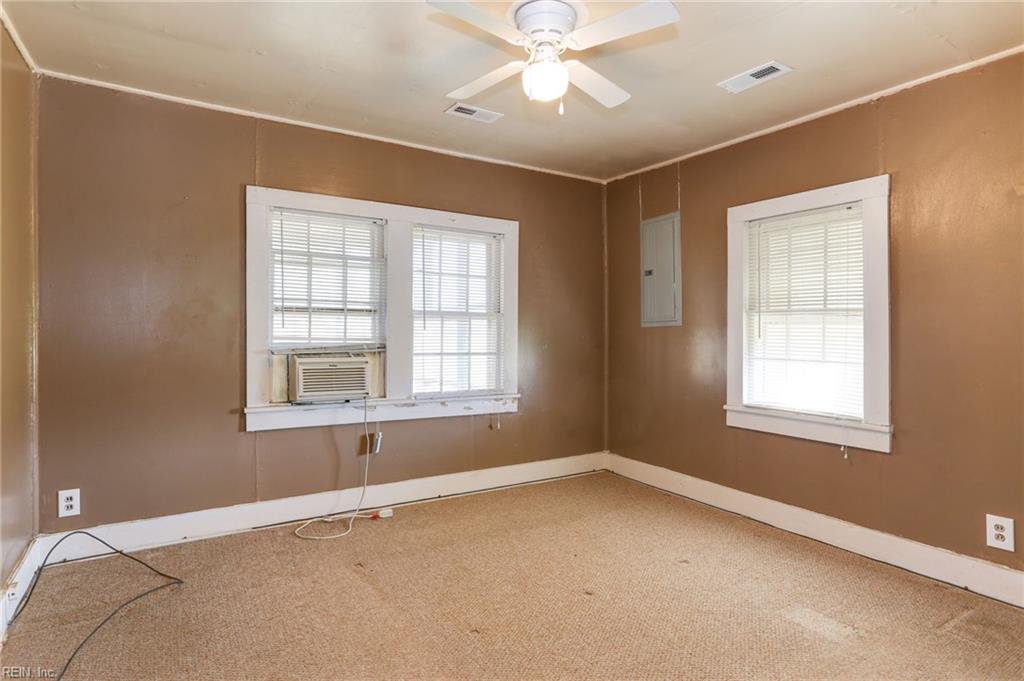 2045 Indian Creek RD