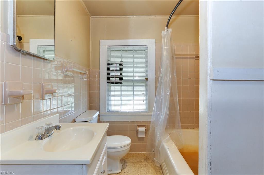 2045 Indian Creek RD