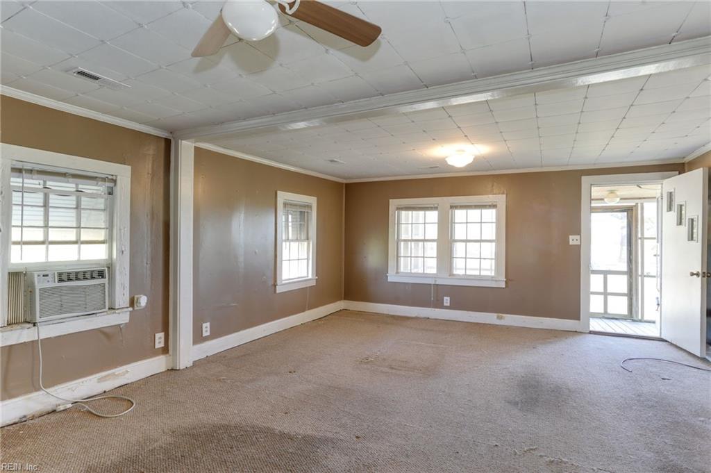 2045 Indian Creek RD