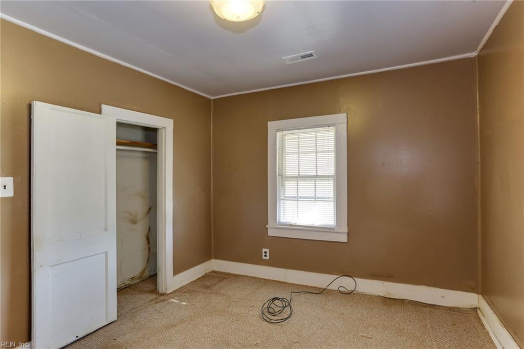 2045 Indian Creek RD