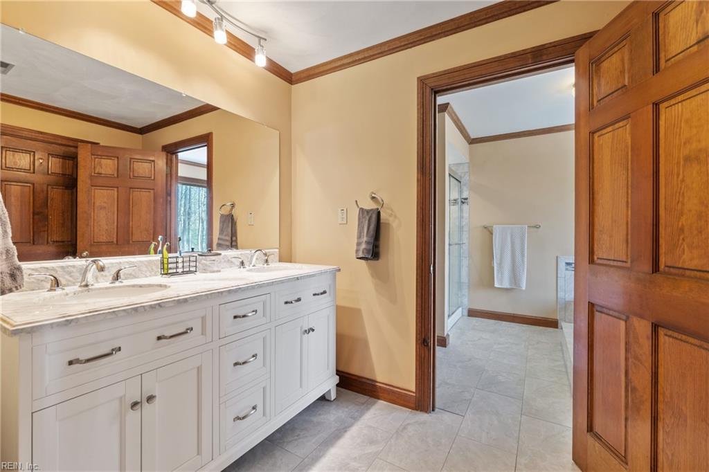 420 Woodards Ford RD