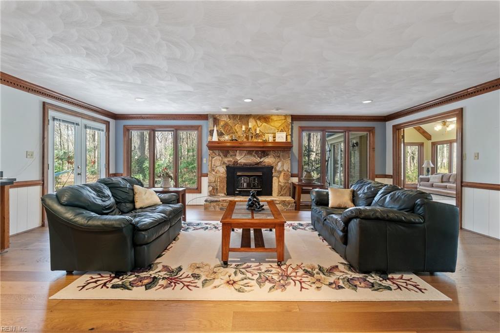 420 Woodards Ford RD