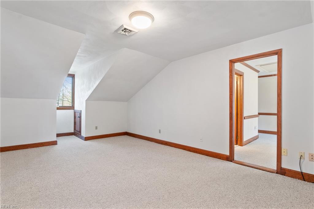 420 Woodards Ford RD