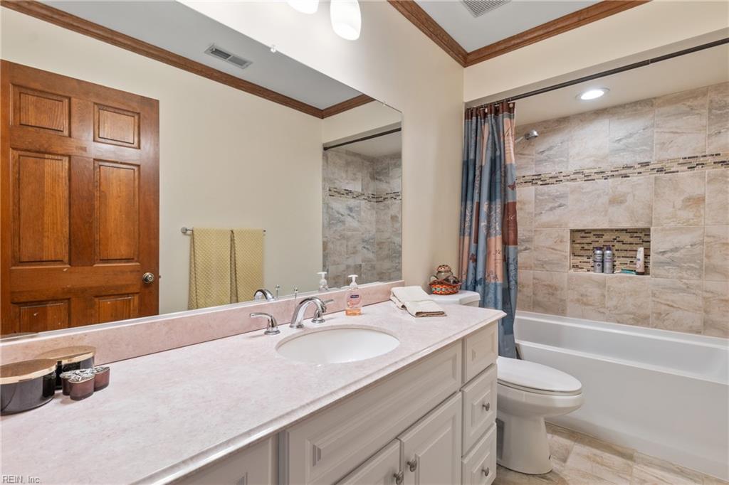 420 Woodards Ford RD